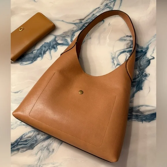 Coach Brooklyn Shoulder Bag 28 in Honey Brown - Picture 10 of 12